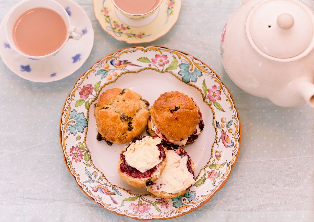 Cornish cream tea