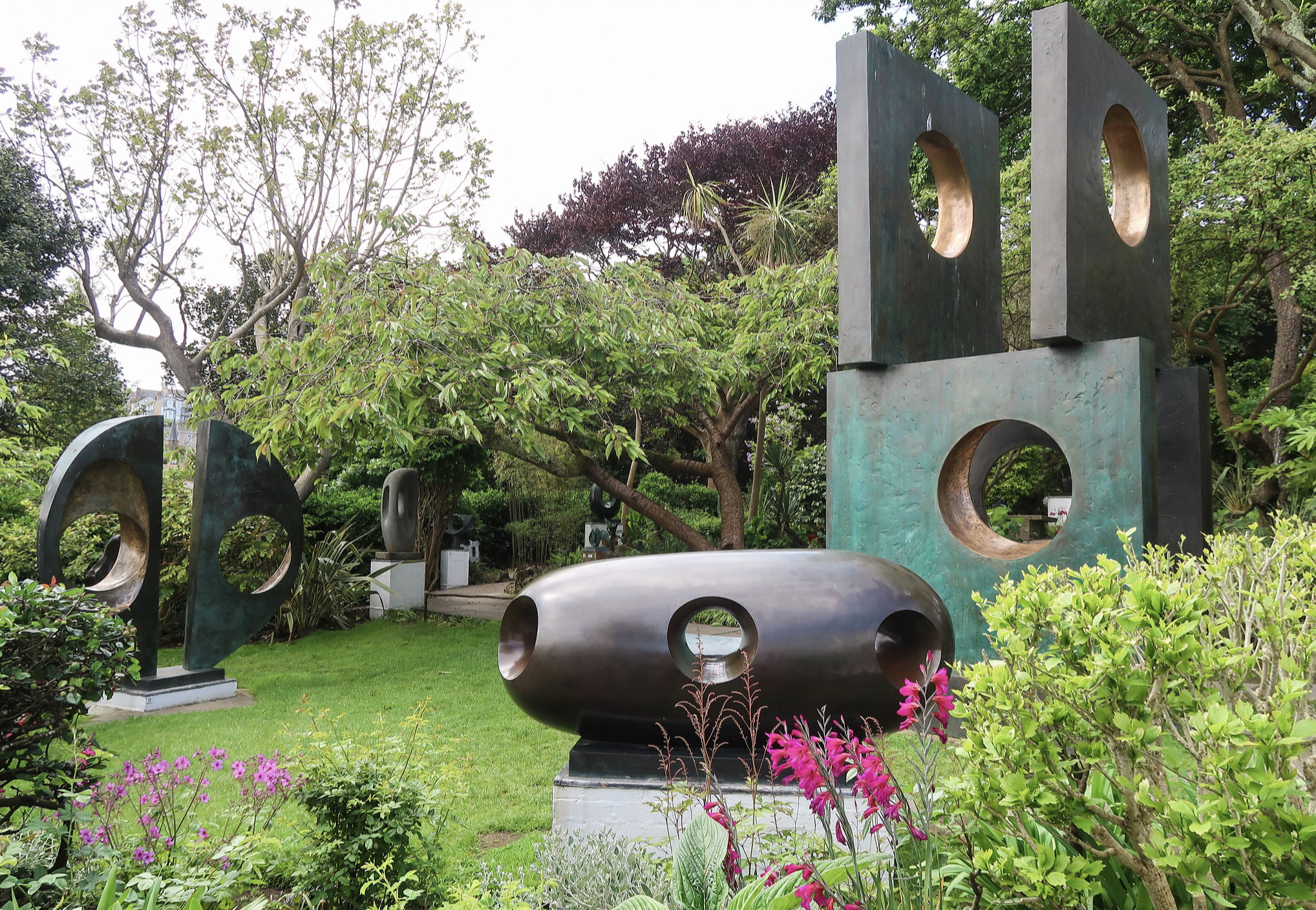 Barbara Hepworth sculpture garden