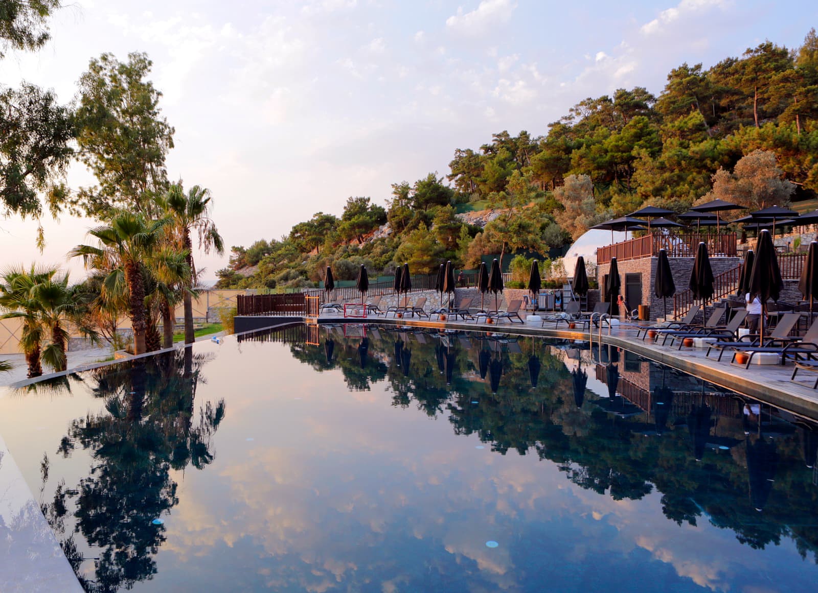 Women-only outdoor pool in Oba hotel