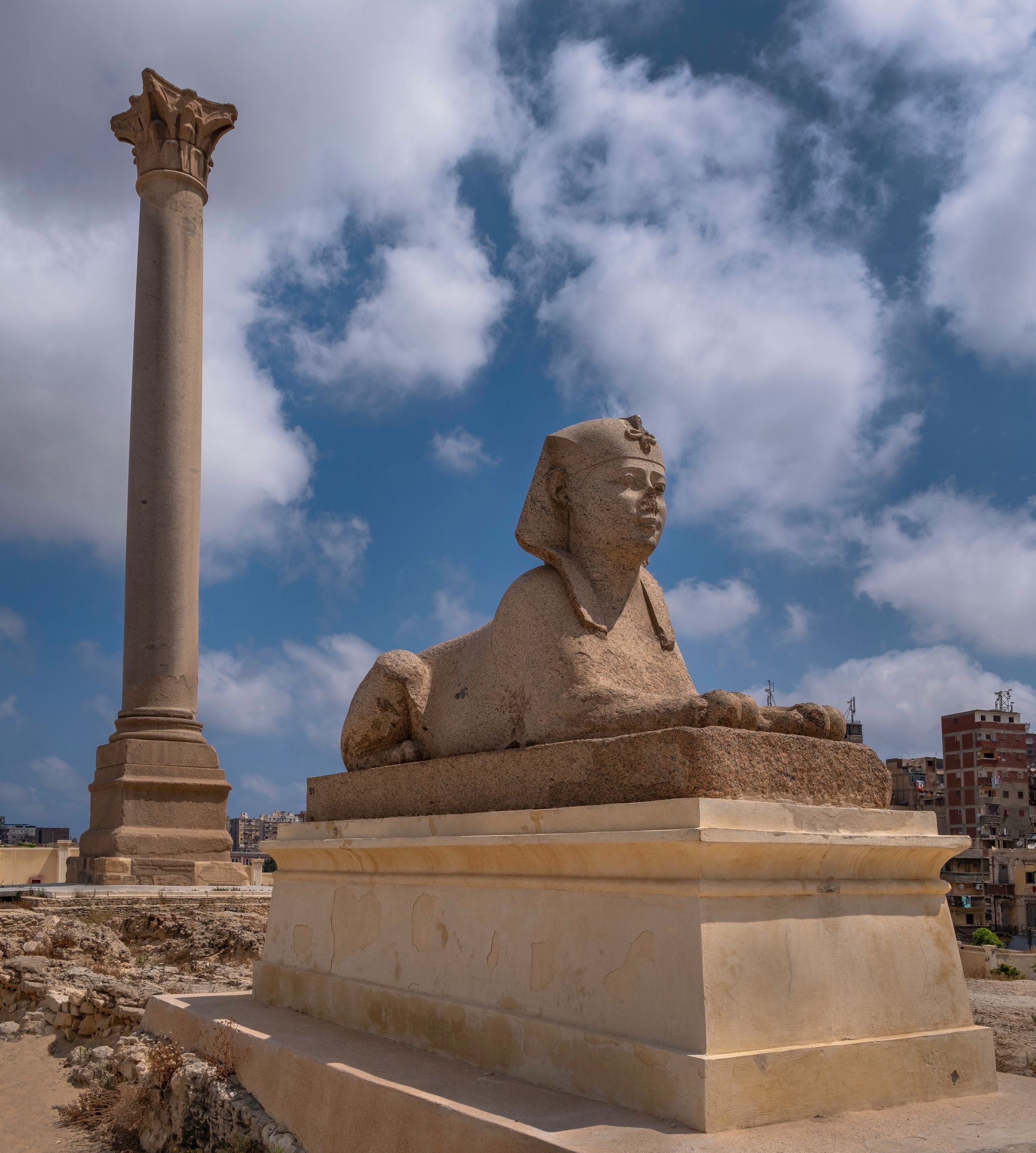 Cтолб Помпея и Сфинкс в Александрии
