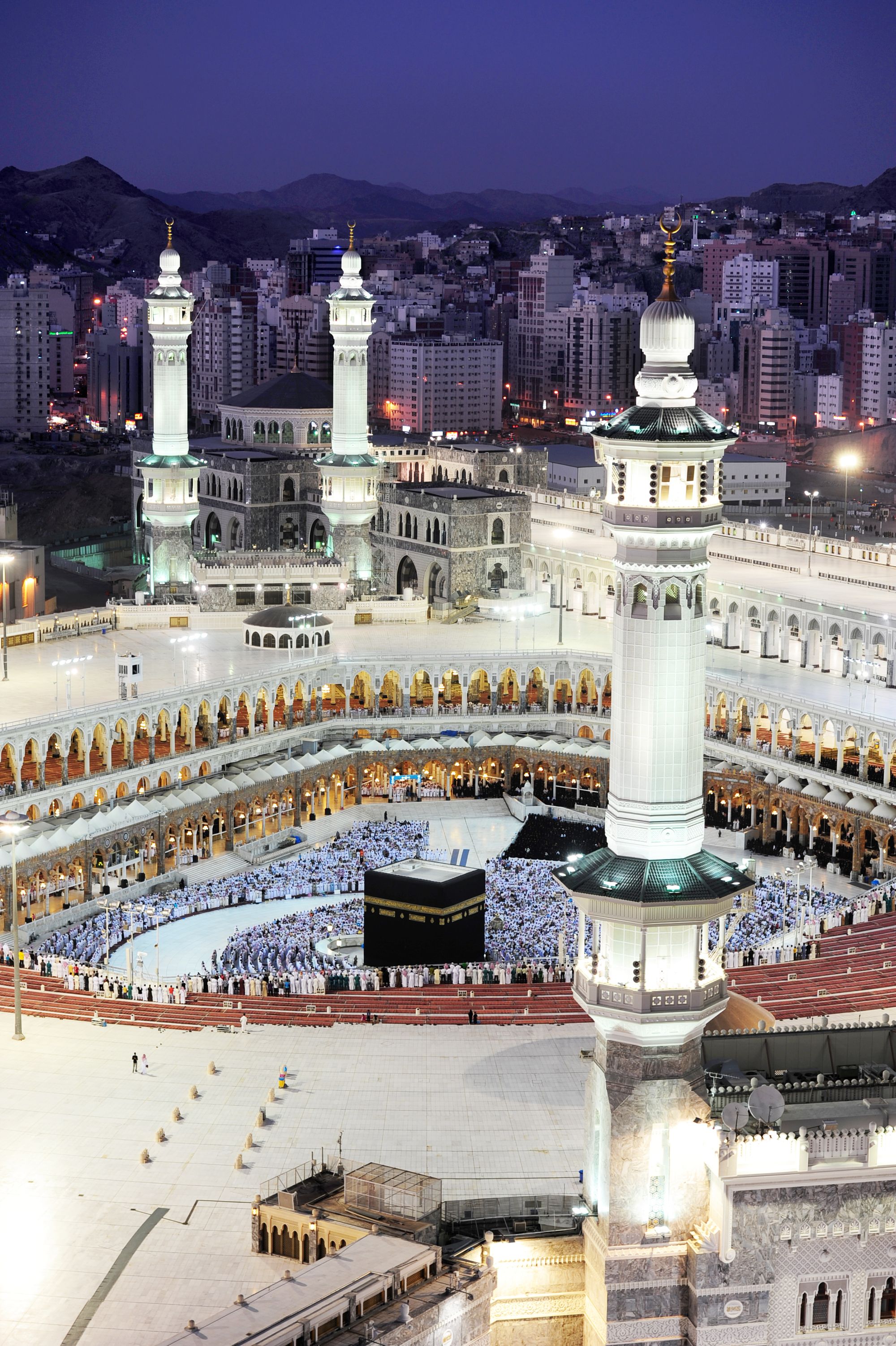 An aerial view of Makkah Grand mosque (Masjid Al Haram) and Kaaba