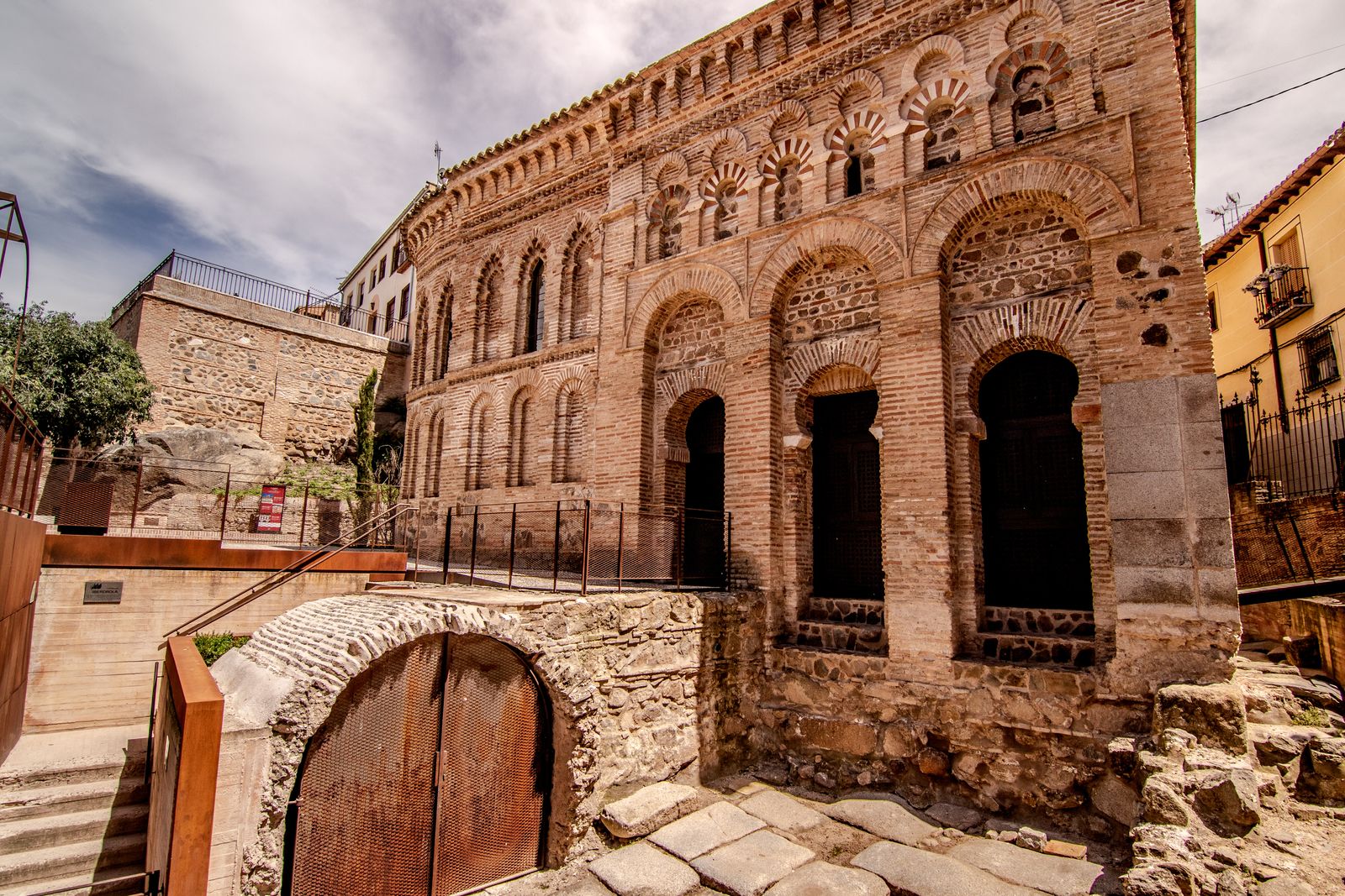 Mosque-of-Cristo-de-la-Luz.jpeg