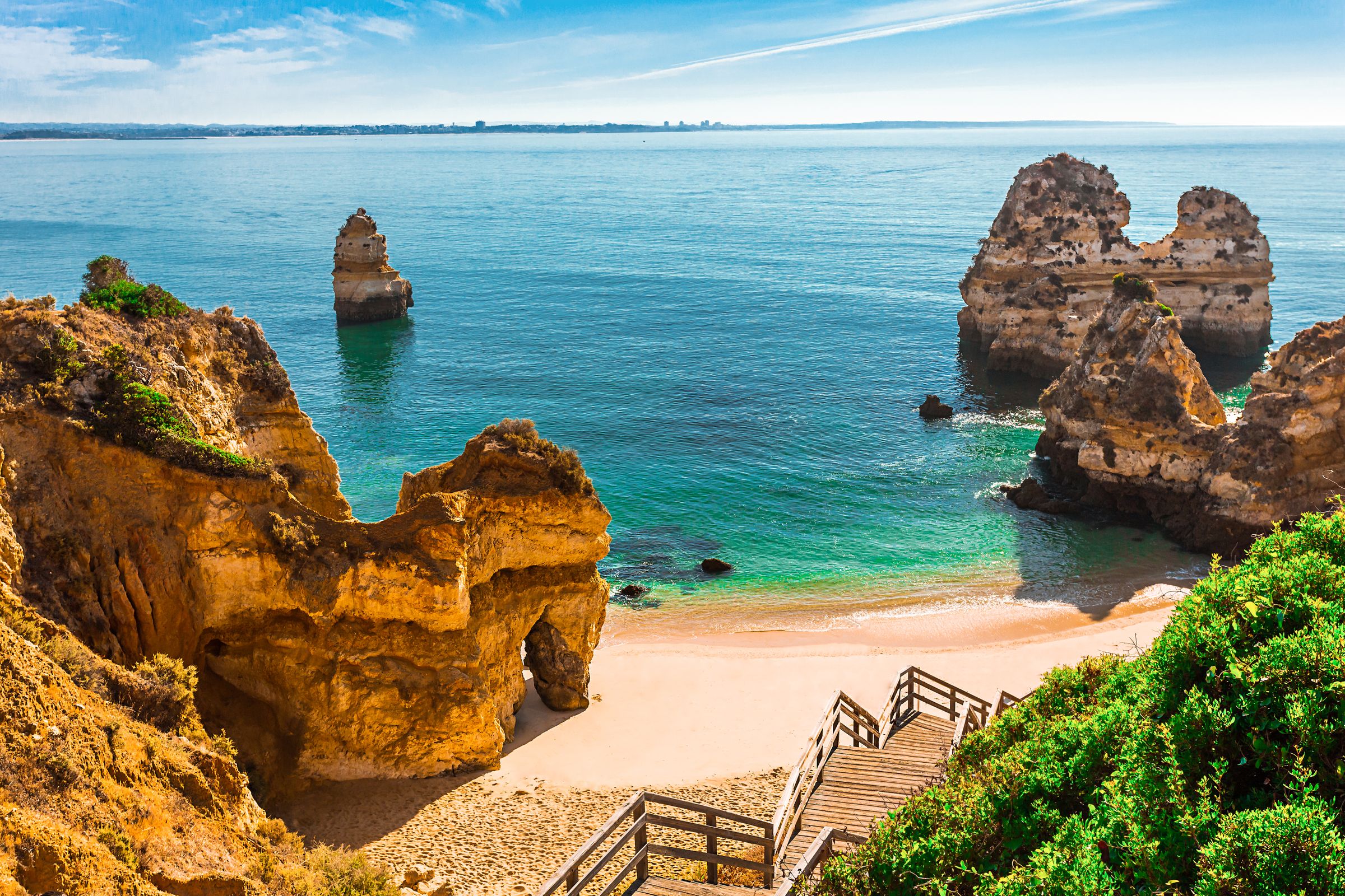 Лагос португалия. Алгарве Португалия замок. Portugal Algarve лестница.